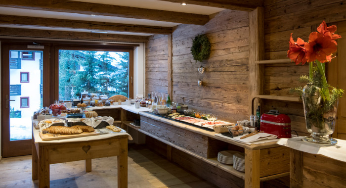 Mountain Home Villa Anna, Selva & S.Cristina ski chalet, image 3